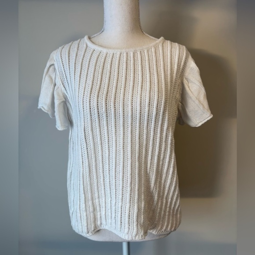 Simons Importation d’Italie Crochet Top M/L | White | Ruffle Flutter Sleeves